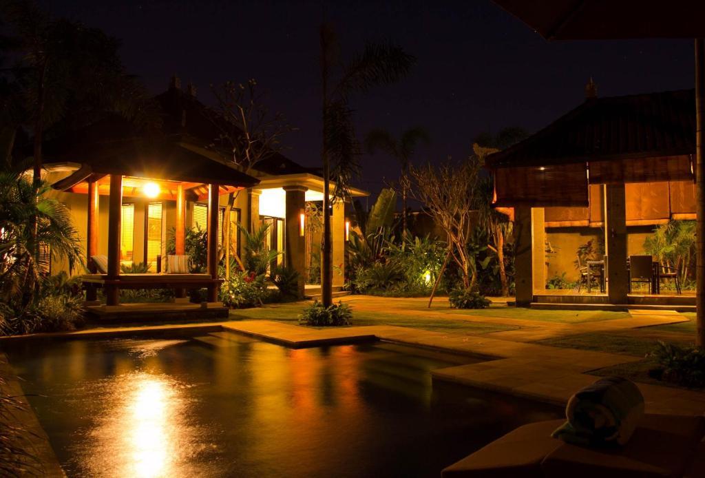 Askara Villa Canggu Habitación foto